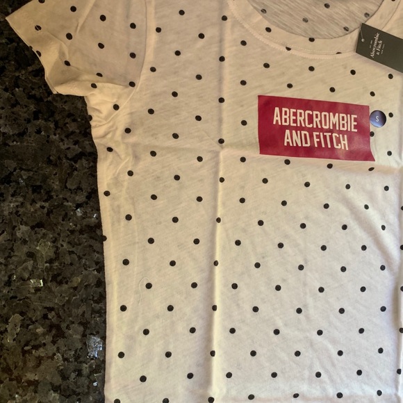 Abercrombie Polka Dot Crop Short Sleeve - Picture 6 of 7